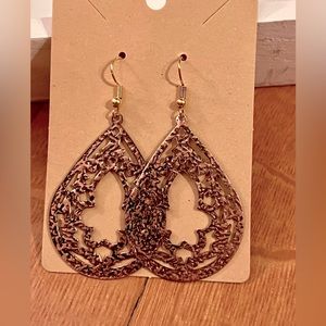 Vintage style copper color drop earrings